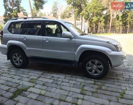 Серый Тойота Ленд Крузер Прадо, объемом двигателя 4 л и пробегом 218 тыс. км за 18000 $, фото 8 на Automoto.ua