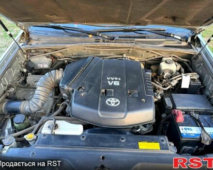 Сірий Тойота Ленд Крузер Прадо, об'ємом двигуна 4 л та пробігом 171 тис. км за 18000 $, фото 10 на Automoto.ua