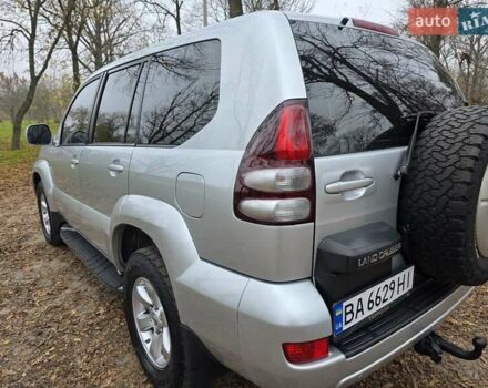 Серый Тойота Ленд Крузер Прадо, объемом двигателя 0 л и пробегом 220 тыс. км за 14500 $, фото 3 на Automoto.ua