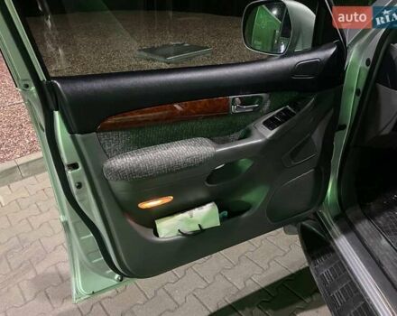 Сірий Тойота Ленд Крузер Прадо, об'ємом двигуна 4 л та пробігом 299 тис. км за 13500 $, фото 26 на Automoto.ua