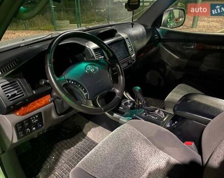 Сірий Тойота Ленд Крузер Прадо, об'ємом двигуна 4 л та пробігом 299 тис. км за 13500 $, фото 22 на Automoto.ua
