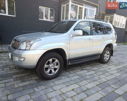 Серый Тойота Ленд Крузер Прадо, объемом двигателя 4 л и пробегом 218 тыс. км за 18000 $, фото 17 на Automoto.ua