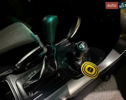 Сірий Тойота Ленд Крузер Прадо, об'ємом двигуна 4 л та пробігом 299 тис. км за 13500 $, фото 8 на Automoto.ua