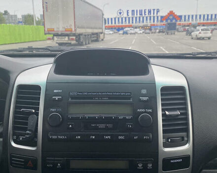 Серый Тойота Ленд Крузер Прадо, объемом двигателя 4 л и пробегом 230 тыс. км за 14000 $, фото 16 на Automoto.ua