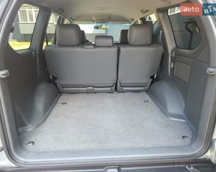 Серый Тойота Ленд Крузер Прадо, объемом двигателя 4 л и пробегом 218 тыс. км за 18000 $, фото 54 на Automoto.ua