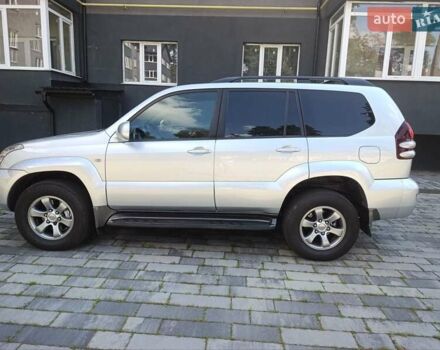 Серый Тойота Ленд Крузер Прадо, объемом двигателя 4 л и пробегом 218 тыс. км за 18000 $, фото 16 на Automoto.ua