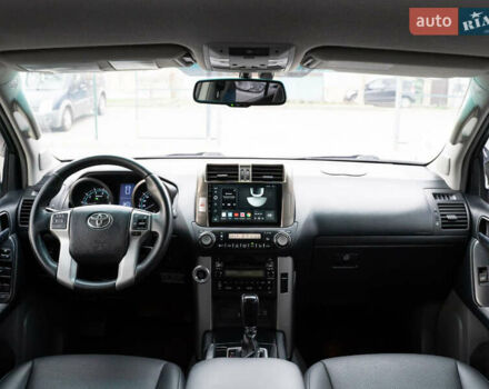 Сірий Тойота Ленд Крузер Прадо, об'ємом двигуна 3.96 л та пробігом 232 тис. км за 22900 $, фото 10 на Automoto.ua