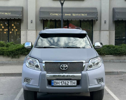 Серый Тойота Ленд Крузер Прадо, объемом двигателя 3 л и пробегом 320 тыс. км за 18200 $, фото 5 на Automoto.ua