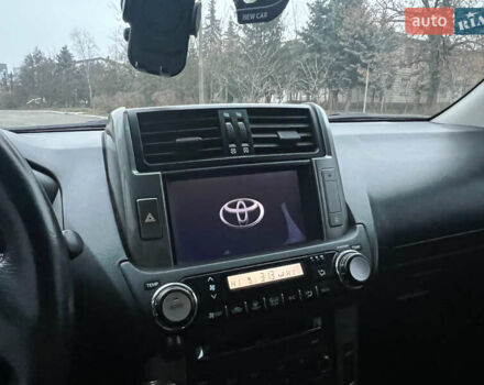 Серый Тойота Ленд Крузер Прадо, объемом двигателя 2.98 л и пробегом 210 тыс. км за 22999 $, фото 16 на Automoto.ua