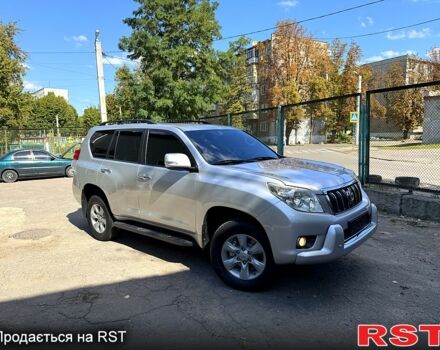 Серый Тойота Ленд Крузер Прадо, объемом двигателя 2.7 л и пробегом 200 тыс. км за 19350 $, фото 1 на Automoto.ua