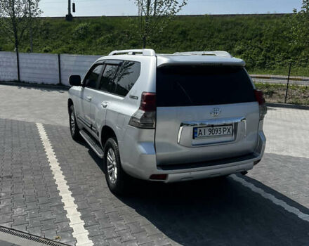 Сірий Тойота Ленд Крузер Прадо, об'ємом двигуна 2.69 л та пробігом 248 тис. км за 18300 $, фото 2 на Automoto.ua