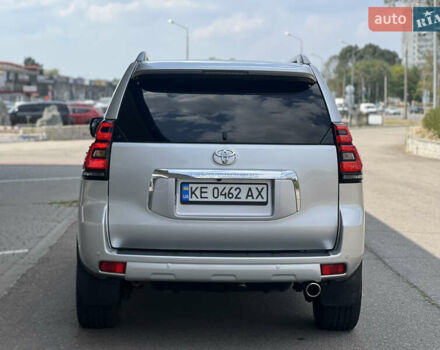 Серый Тойота Ленд Крузер Прадо, объемом двигателя 4 л и пробегом 256 тыс. км за 23900 $, фото 7 на Automoto.ua