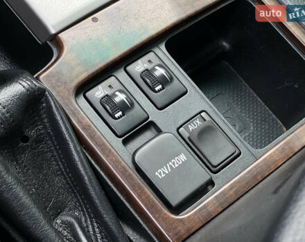 Серый Тойота Ленд Крузер Прадо, объемом двигателя 4 л и пробегом 220 тыс. км за 24300 $, фото 32 на Automoto.ua