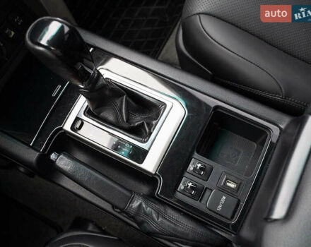 Сірий Тойота Ленд Крузер Прадо, об'ємом двигуна 3.96 л та пробігом 232 тис. км за 22900 $, фото 15 на Automoto.ua