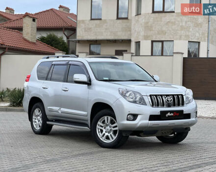 Серый Тойота Ленд Крузер Прадо, объемом двигателя 4 л и пробегом 220 тыс. км за 24300 $, фото 13 на Automoto.ua