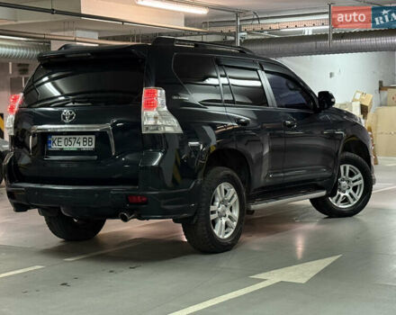 Серый Тойота Ленд Крузер Прадо, объемом двигателя 4 л и пробегом 200 тыс. км за 24500 $, фото 5 на Automoto.ua