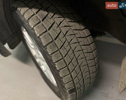 Серый Тойота Ленд Крузер Прадо, объемом двигателя 4 л и пробегом 200 тыс. км за 24500 $, фото 13 на Automoto.ua