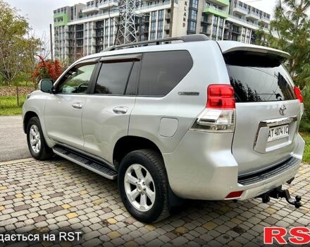 Серый Тойота Ленд Крузер Прадо, объемом двигателя 4 л и пробегом 272 тыс. км за 22700 $, фото 5 на Automoto.ua
