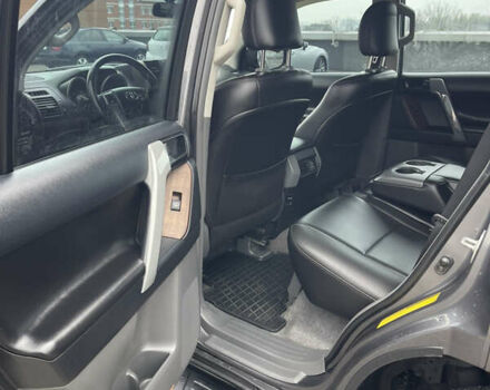 Серый Тойота Ленд Крузер Прадо, объемом двигателя 2.98 л и пробегом 139 тыс. км за 28000 $, фото 8 на Automoto.ua