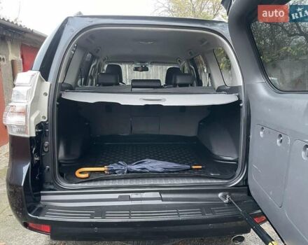 Серый Тойота Ленд Крузер Прадо, объемом двигателя 4 л и пробегом 240 тыс. км за 22950 $, фото 12 на Automoto.ua