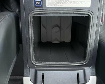 Серый Тойота Ленд Крузер Прадо, объемом двигателя 4 л и пробегом 240 тыс. км за 22950 $, фото 20 на Automoto.ua