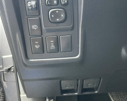 Серый Тойота Ленд Крузер Прадо, объемом двигателя 2.98 л и пробегом 139 тыс. км за 28000 $, фото 13 на Automoto.ua