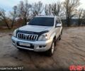 Сірий Тойота Ленд Крузер Прадо, об'ємом двигуна 4.5 л та пробігом 200 тис. км за 15000 $, фото 1 на Automoto.ua