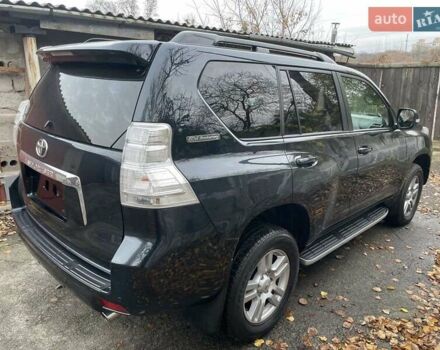 Серый Тойота Ленд Крузер Прадо, объемом двигателя 4 л и пробегом 240 тыс. км за 22950 $, фото 10 на Automoto.ua