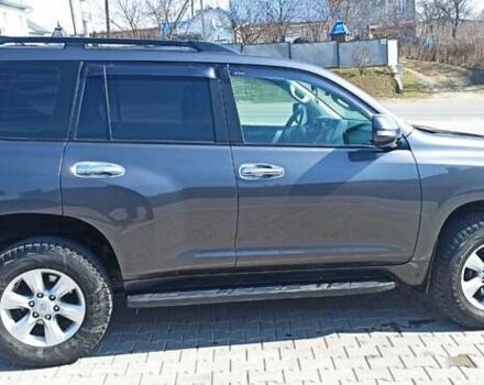 Серый Тойота Ленд Крузер Прадо, объемом двигателя 3 л и пробегом 158 тыс. км за 25000 $, фото 6 на Automoto.ua