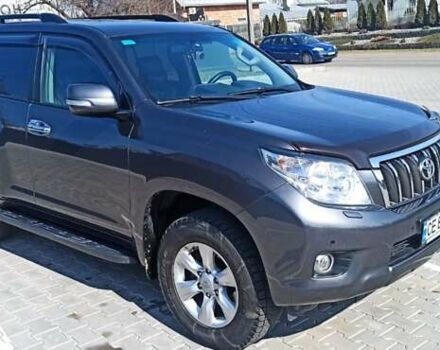 Серый Тойота Ленд Крузер Прадо, объемом двигателя 3 л и пробегом 158 тыс. км за 25000 $, фото 2 на Automoto.ua