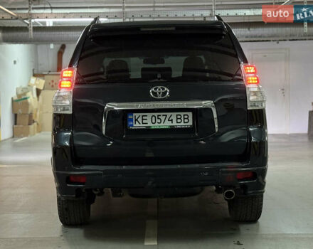 Серый Тойота Ленд Крузер Прадо, объемом двигателя 4 л и пробегом 200 тыс. км за 24500 $, фото 3 на Automoto.ua