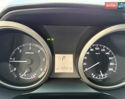 Серый Тойота Ленд Крузер Прадо, объемом двигателя 2.98 л и пробегом 228 тыс. км за 25500 $, фото 9 на Automoto.ua