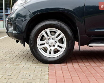 Серый Тойота Ленд Крузер Прадо, объемом двигателя 3.96 л и пробегом 295 тыс. км за 25900 $, фото 15 на Automoto.ua