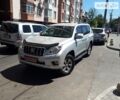 Серый Тойота Ленд Крузер Прадо, объемом двигателя 3 л и пробегом 180 тыс. км за 26800 $, фото 3 на Automoto.ua