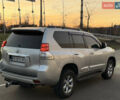 Серый Тойота Ленд Крузер Прадо, объемом двигателя 3 л и пробегом 243 тыс. км за 21500 $, фото 5 на Automoto.ua