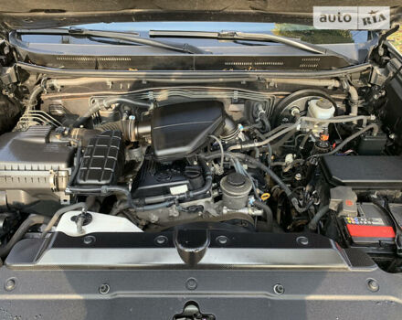 Серый Тойота Ленд Крузер Прадо, объемом двигателя 2.7 л и пробегом 165 тыс. км за 23500 $, фото 11 на Automoto.ua