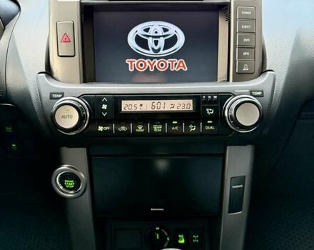 Серый Тойота Ленд Крузер Прадо, объемом двигателя 2.98 л и пробегом 228 тыс. км за 25500 $, фото 11 на Automoto.ua