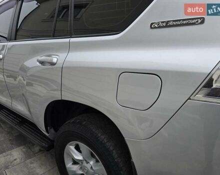 Серый Тойота Ленд Крузер Прадо, объемом двигателя 3 л и пробегом 281 тыс. км за 21900 $, фото 61 на Automoto.ua