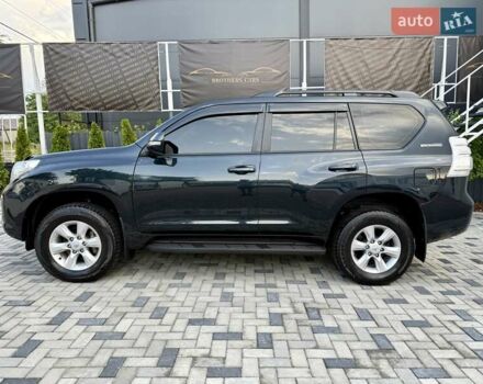 Серый Тойота Ленд Крузер Прадо, объемом двигателя 2.98 л и пробегом 228 тыс. км за 25500 $, фото 1 на Automoto.ua