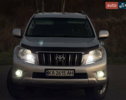 Серый Тойота Ленд Крузер Прадо, объемом двигателя 3 л и пробегом 243 тыс. км за 21500 $, фото 2 на Automoto.ua