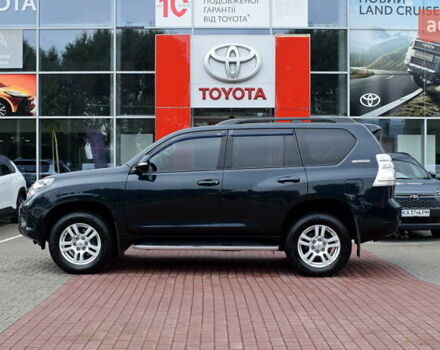 Серый Тойота Ленд Крузер Прадо, объемом двигателя 3.96 л и пробегом 295 тыс. км за 25900 $, фото 2 на Automoto.ua