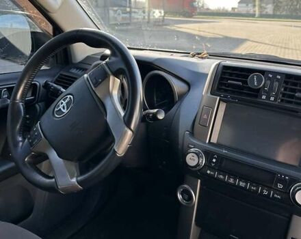 Серый Тойота Ленд Крузер Прадо, объемом двигателя 2.98 л и пробегом 280 тыс. км за 24000 $, фото 21 на Automoto.ua