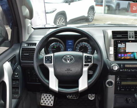 Серый Тойота Ленд Крузер Прадо, объемом двигателя 3.96 л и пробегом 295 тыс. км за 25900 $, фото 12 на Automoto.ua