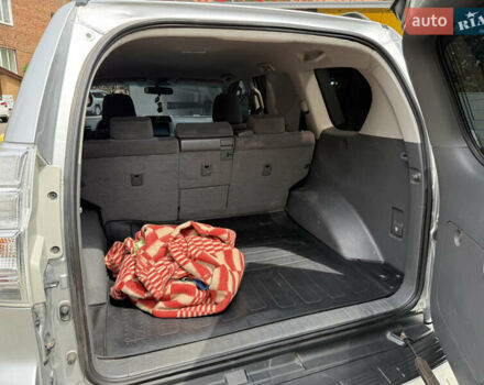 Тойота Ленд Крузер Прадо 2012 в Харькове на Automoto.ua Серый Тойота Ленд Крузер Прадо, объемом двигателя 4 л и пробегом 170 тыс. км за 20000 $, фото 21 на Automoto.ua