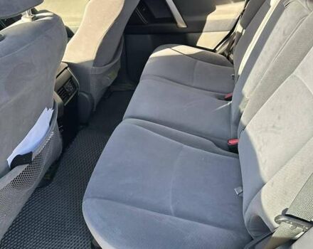 Серый Тойота Ленд Крузер Прадо, объемом двигателя 2.98 л и пробегом 280 тыс. км за 24000 $, фото 16 на Automoto.ua