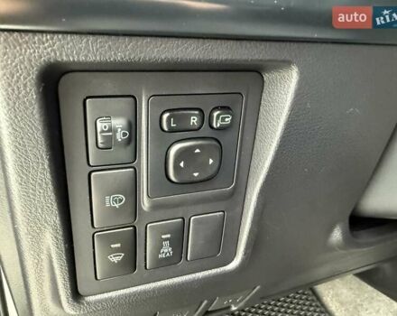 Серый Тойота Ленд Крузер Прадо, объемом двигателя 2.98 л и пробегом 228 тыс. км за 25500 $, фото 10 на Automoto.ua