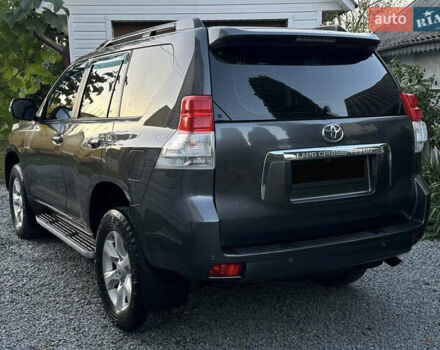 Серый Тойота Ленд Крузер Прадо, объемом двигателя 2.69 л и пробегом 173 тыс. км за 23900 $, фото 1 на Automoto.ua