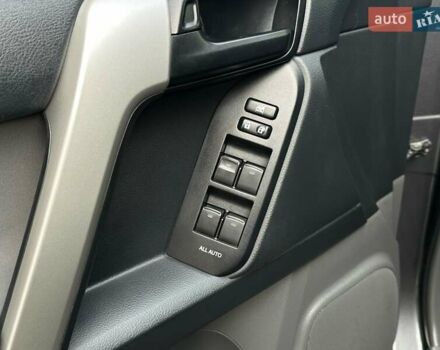 Серый Тойота Ленд Крузер Прадо, объемом двигателя 2.69 л и пробегом 173 тыс. км за 23900 $, фото 27 на Automoto.ua