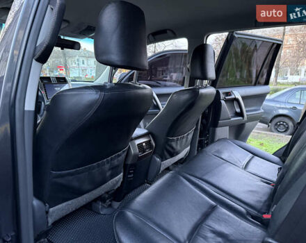 Серый Тойота Ленд Крузер Прадо, объемом двигателя 3 л и пробегом 259 тыс. км за 23500 $, фото 38 на Automoto.ua