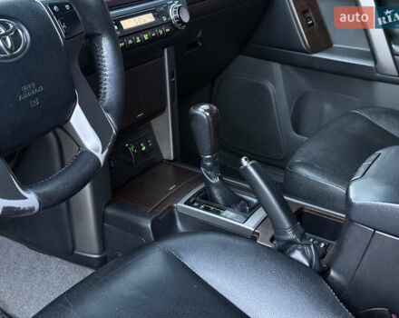 Серый Тойота Ленд Крузер Прадо, объемом двигателя 3 л и пробегом 259 тыс. км за 23500 $, фото 20 на Automoto.ua
